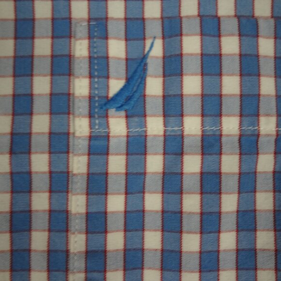 NAUTICA BLUE CHECKERS PLAID BUTTON UP MENS SLIM FIT MEDIUM SHIRT L191 - Picture 5 of 7